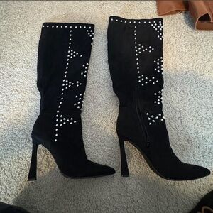 Elegant Black Studded Women's Boots